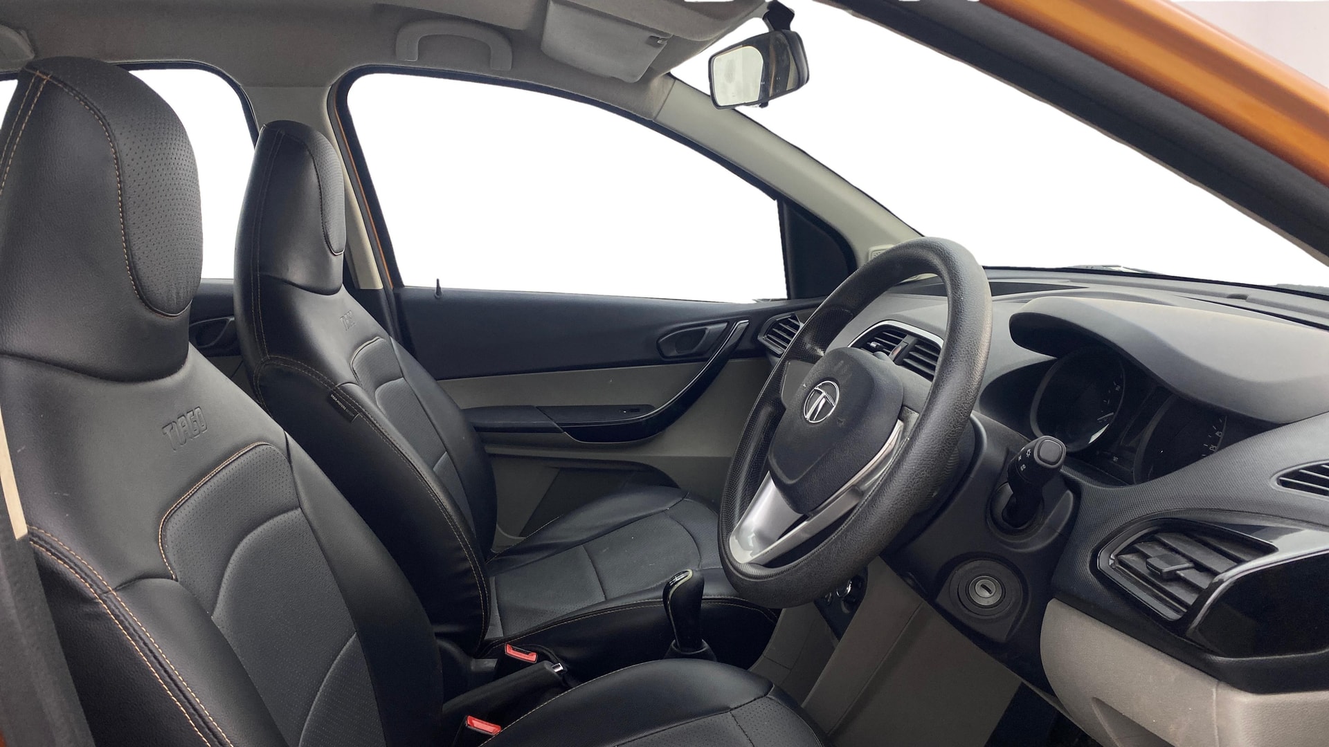 View 2016 Tata Tiago Revotorq XB Image 25 Used 2016 Tata Tiago Revotorq XB Image 25