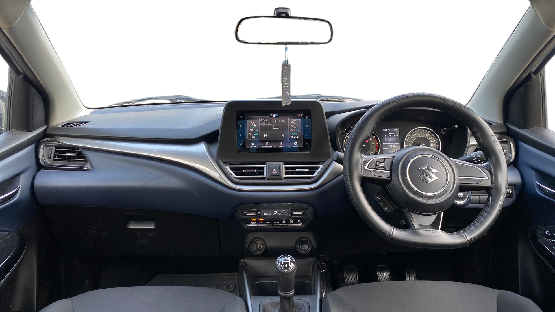 View 2024 Maruti Suzuki 1000 Base Variant Image 32 Used 2024 Maruti Suzuki 1000 Base Variant Image 32