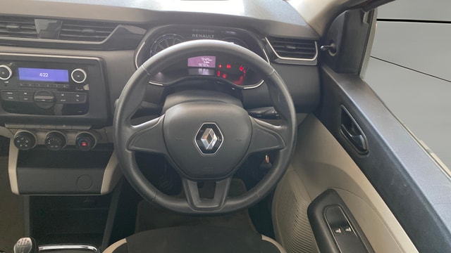 View Renault Triber Image 21 Used Renault Triber Image 21