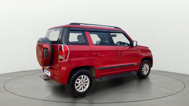 View Mahindra TUV300 Image 43 Used Mahindra TUV300 Image 43