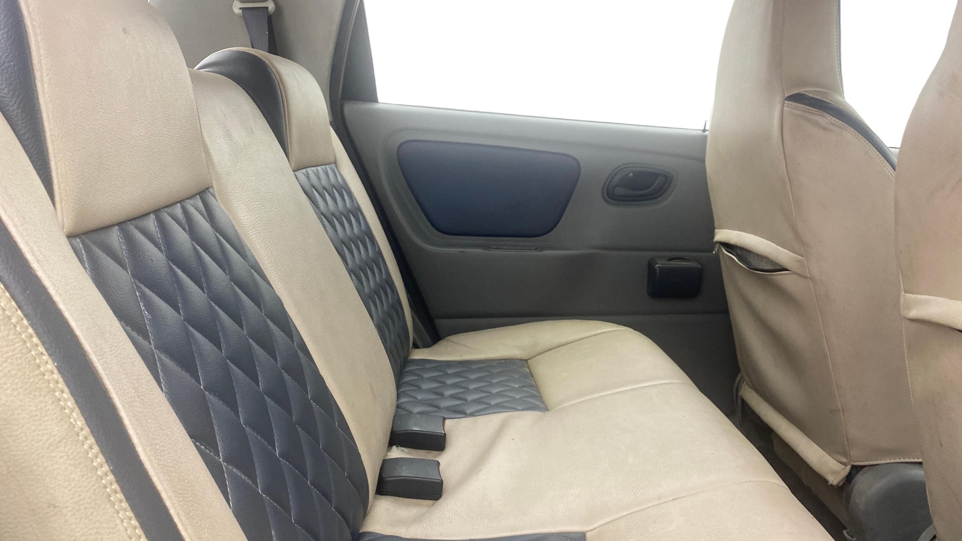 View 2014 Maruti Suzuki Alto K10 LX Image 28 Used 2014 Maruti Suzuki Alto K10 LX Image 28