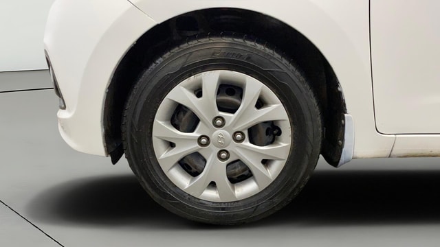 View Hyundai Grand i10 Image 33 Used Hyundai Grand i10 Image 33