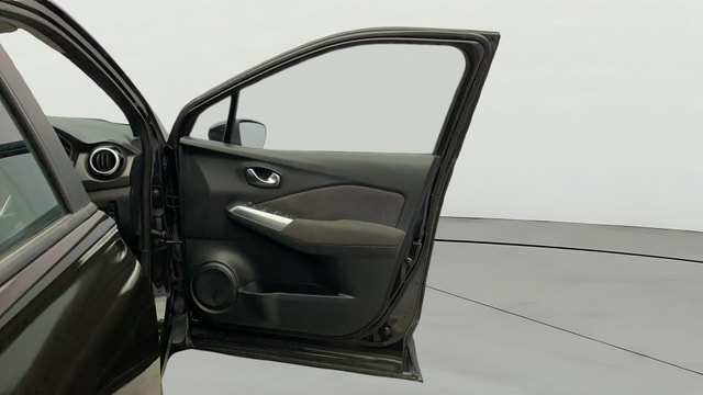 View Nissan Kicks Image 48 Used Nissan Kicks Image 48