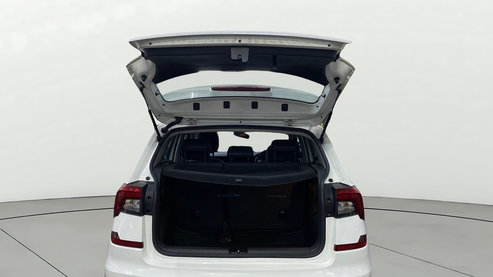 View 2021 Skoda Kushaq Ambition 1.0 TSI MT Image 31 Used 2021 Skoda Kushaq Ambition 1.0 TSI MT Image 31