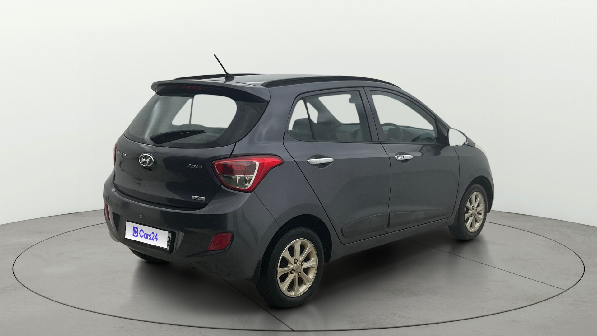 View 2015 Hyundai Grand i10 1.1 Asta Diesel Image 45 Used 2015 Hyundai Grand i10 1.1 Asta Diesel Image 45