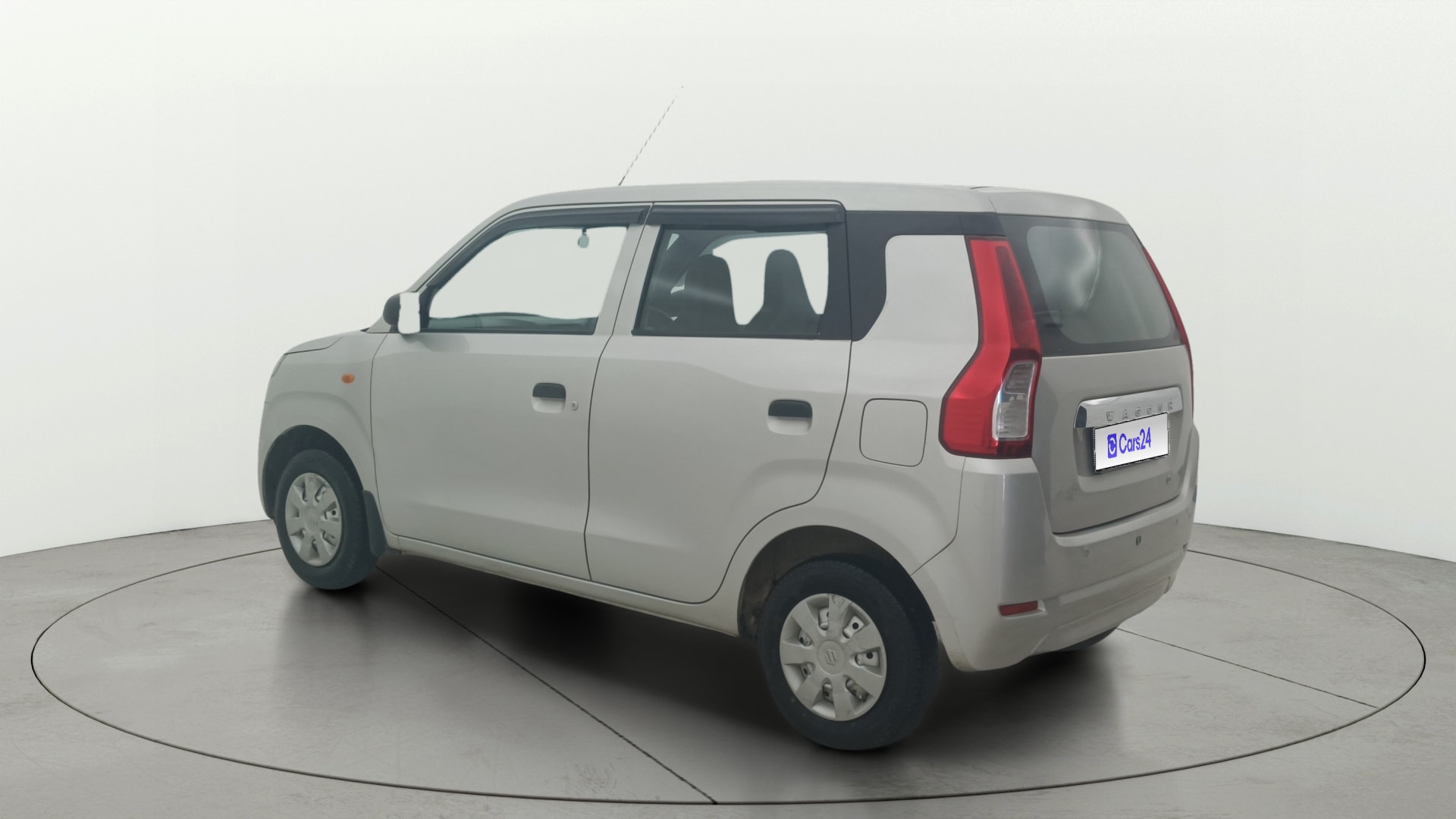 View 2021 Maruti Suzuki 1000 Base Variant Image 2 Used 2021 Maruti Suzuki 1000 Base Variant Image 2