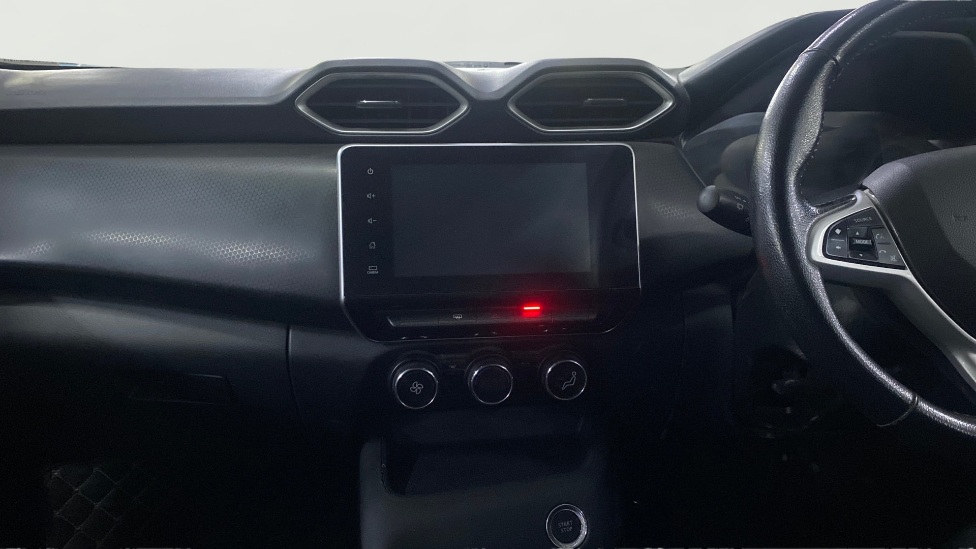 View 2022 Nissan Magnite Turbo XV Premium Image 33 Used 2022 Nissan Magnite Turbo XV Premium Image 33
