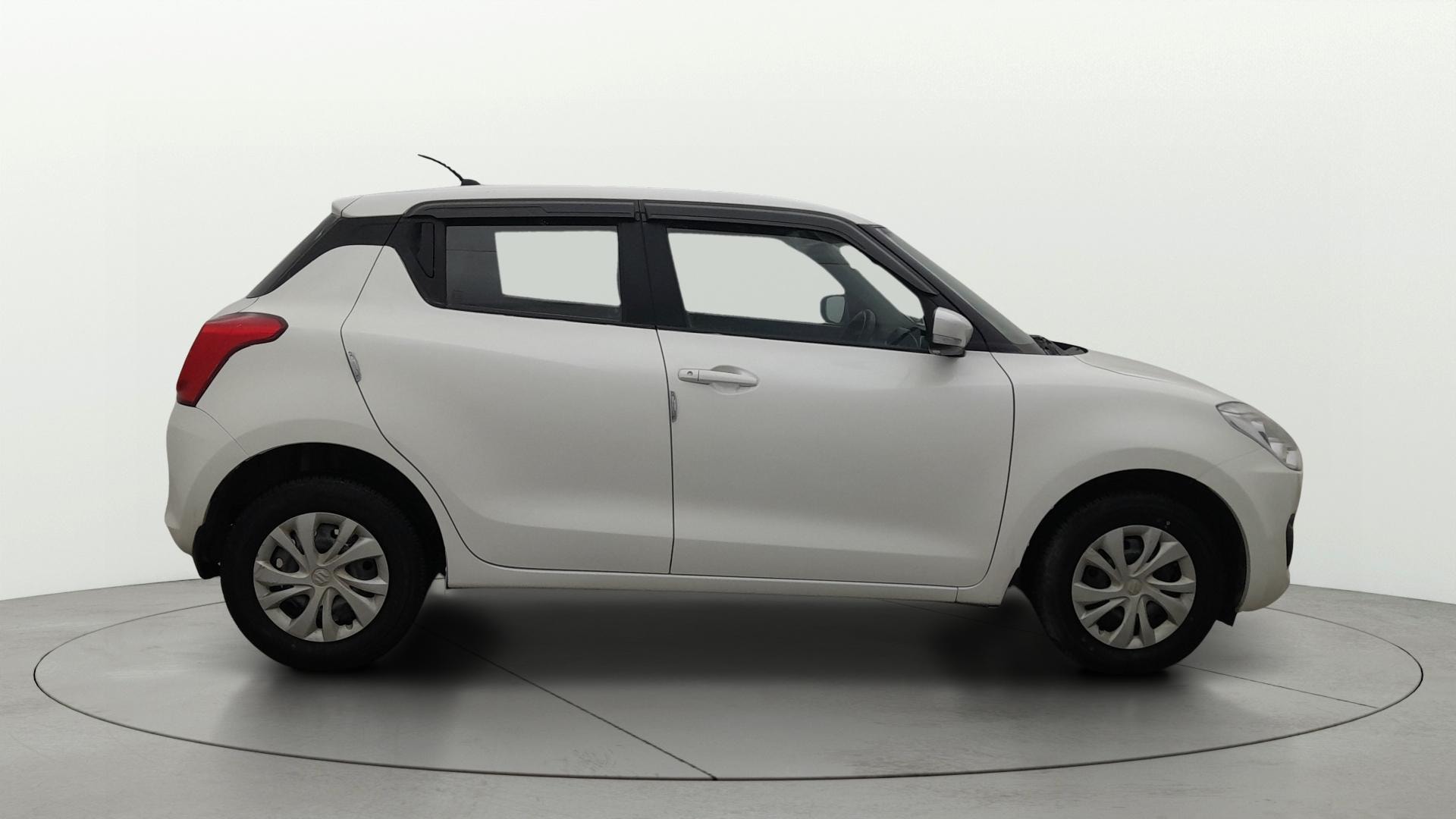 View 2021 Maruti Suzuki 1000 Base Variant Image 8 Used 2021 Maruti Suzuki 1000 Base Variant Image 8