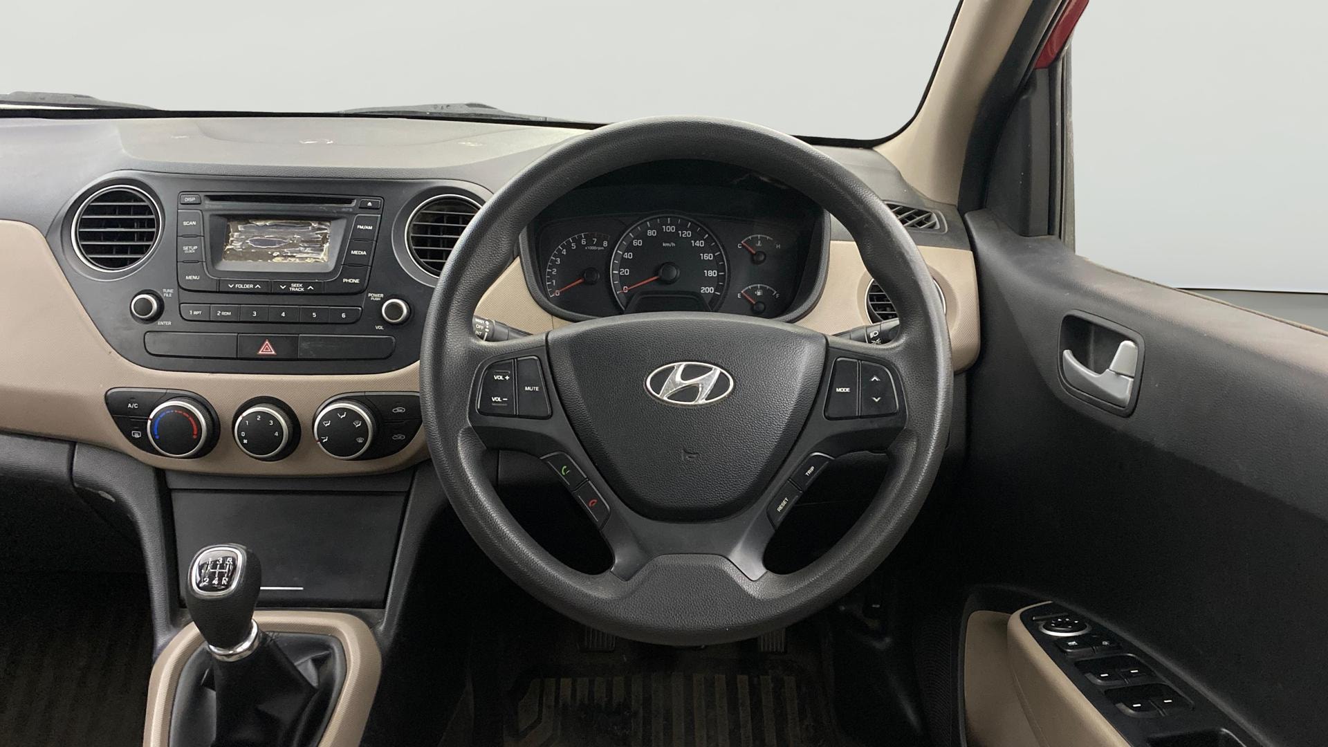 Used 2014 Hyundai Xcent Used 2014 Hyundai Xcent