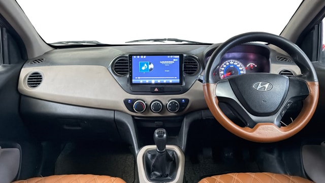 View Hyundai Grand i10 Image 15 Used Hyundai Grand i10 Image 15