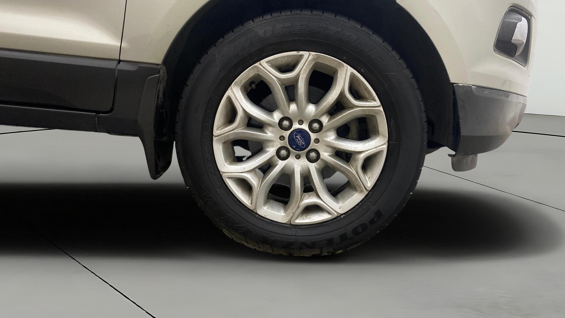 View 2013 Ford EcoSport 1.5 TDCi Diesel Ambiente BS IV Image 40 Used 2013 Ford EcoSport 1.5 TDCi Diesel Ambiente BS IV Image 40