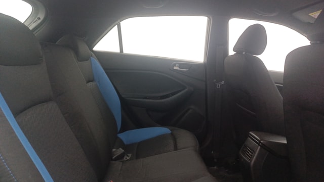 View Hyundai i20 Active Image 29 Used Hyundai i20 Active Image 29