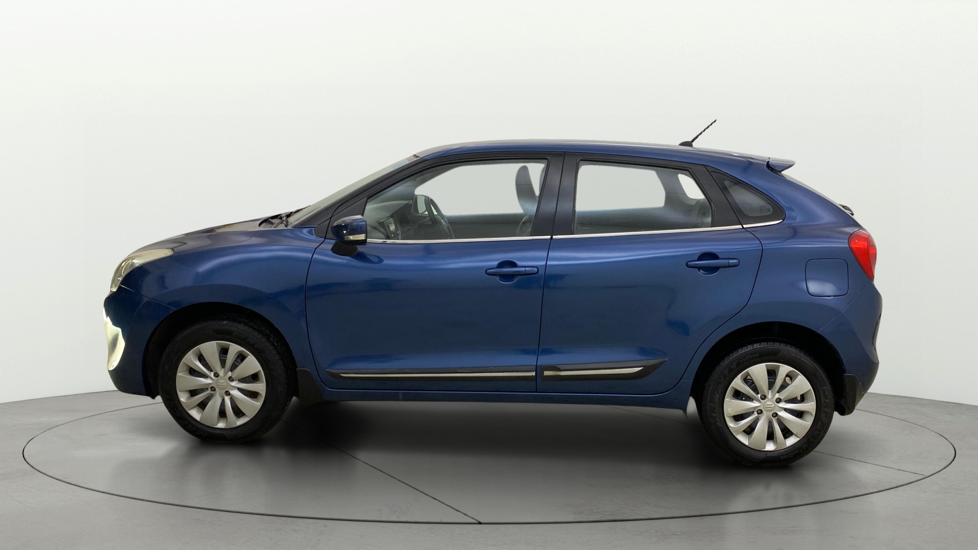 View 2018 Maruti Suzuki 1000 Base Variant Image 5 Used 2018 Maruti Suzuki 1000 Base Variant Image 5