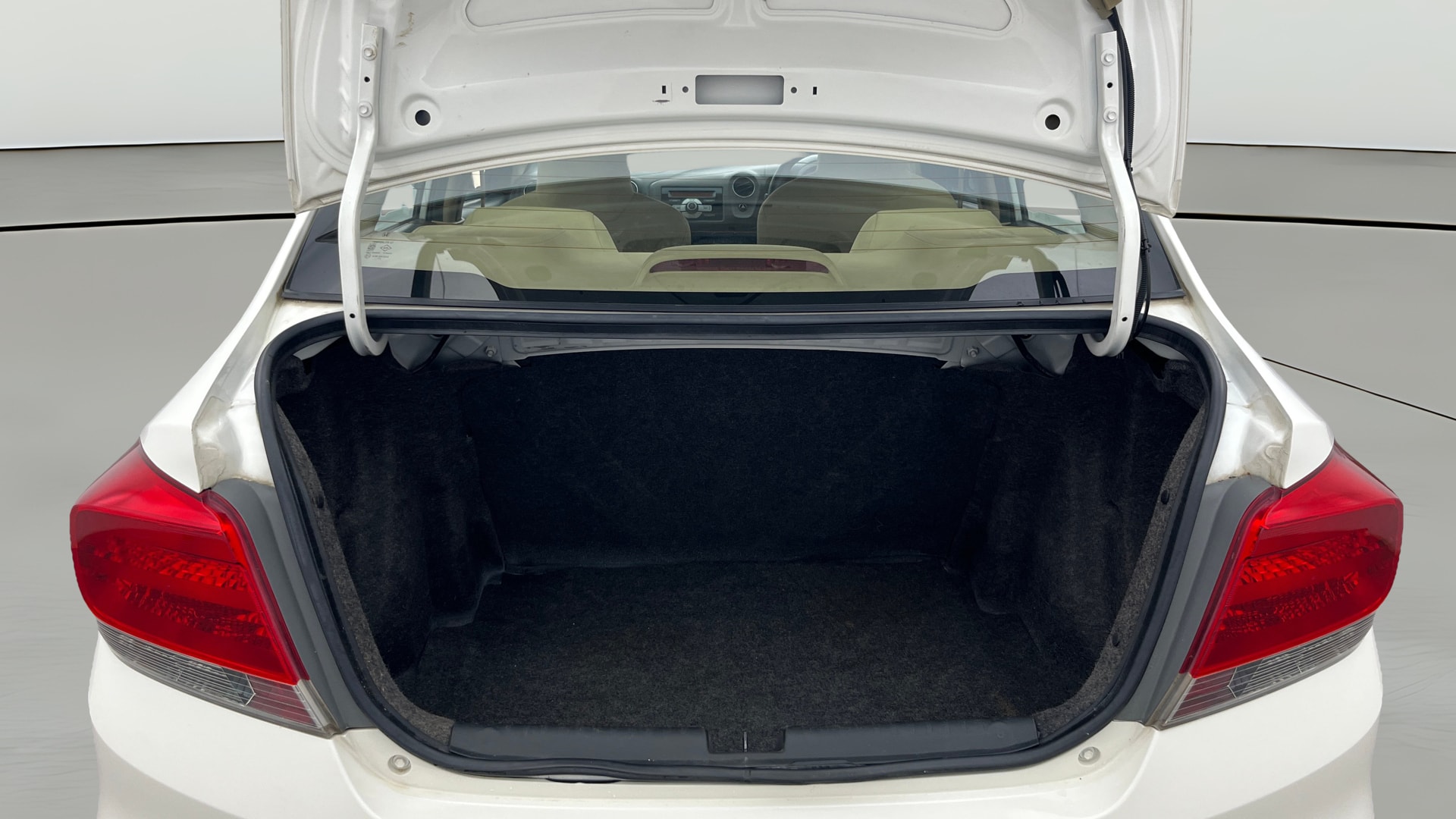 View 2013 Honda Amaze E MT Petrol BS IV Image 36 Used 2013 Honda Amaze E MT Petrol BS IV Image 36