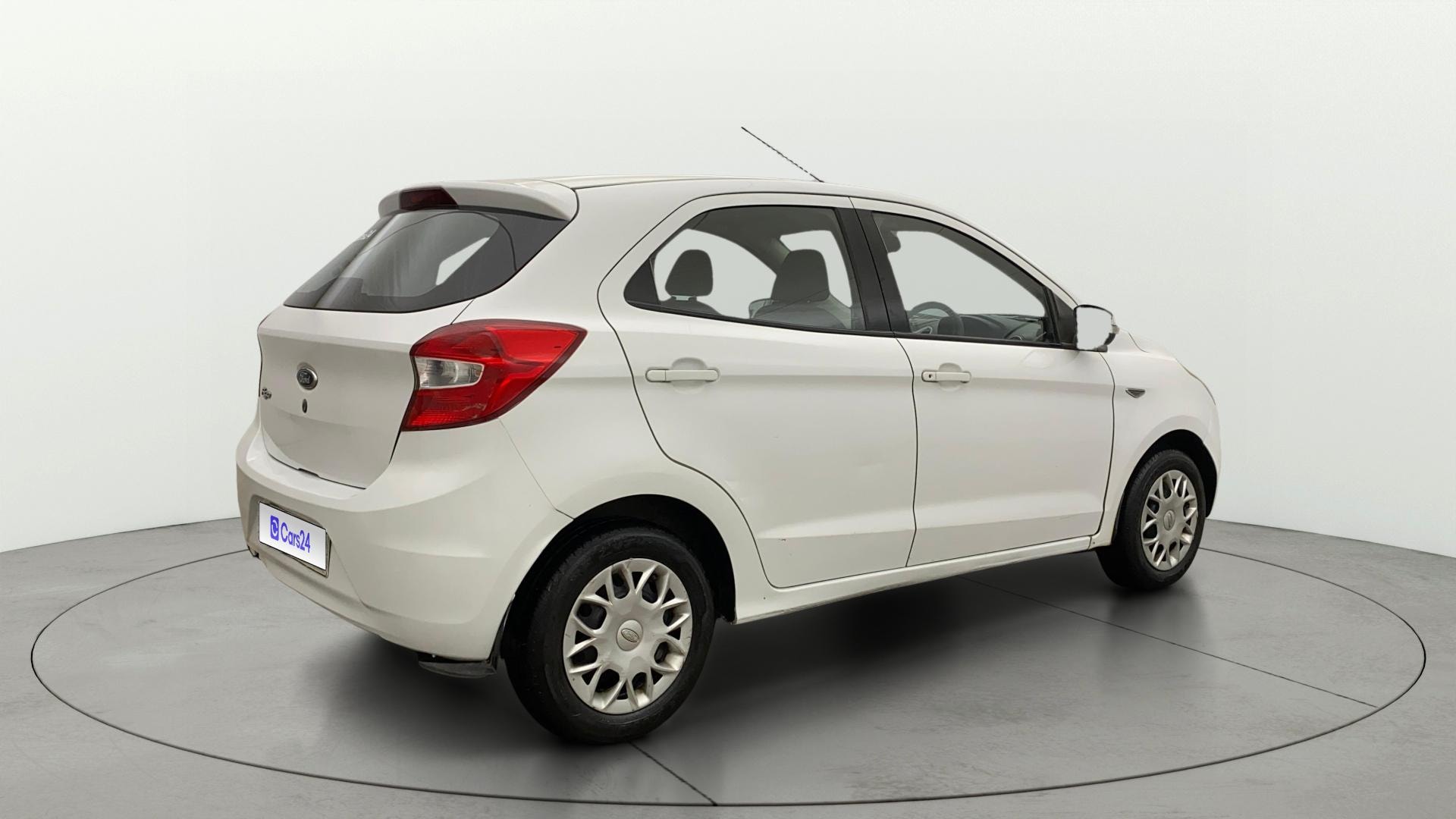 View 2015 Ford Figo Aspire 1.2P Ambiente MT BS IV Image 41 Used 2015 Ford Figo Aspire 1.2P Ambiente MT BS IV Image 41