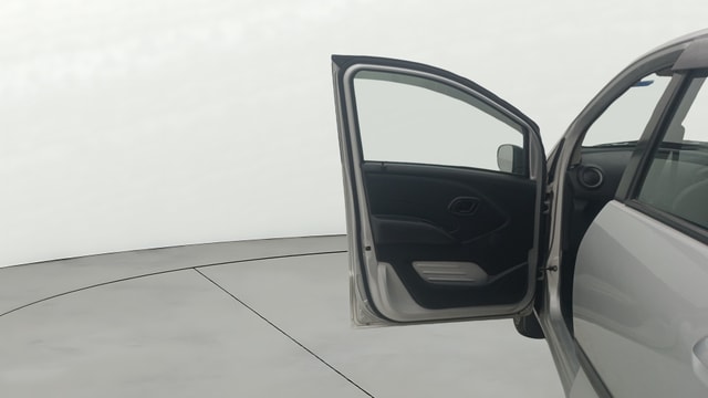 View Datsun Redi GO Image 30 Used Datsun Redi GO Image 30