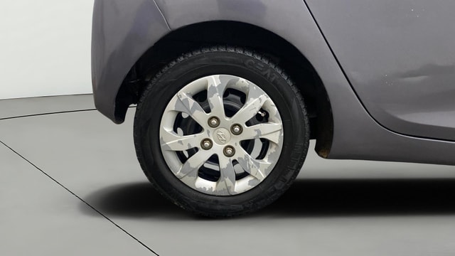 View Hyundai EON Image 31 Used Hyundai EON Image 31