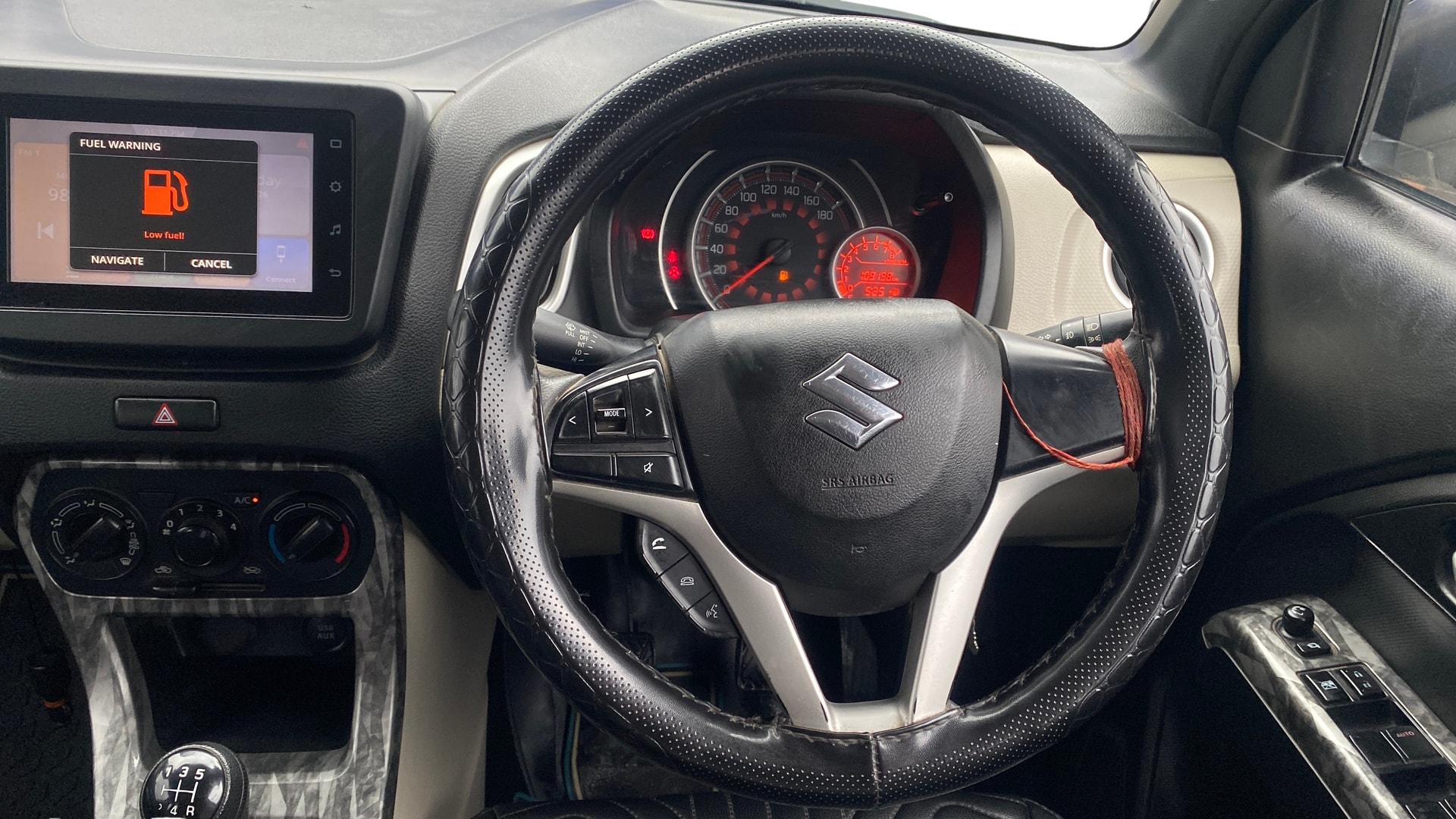 View 2024 Maruti Suzuki 1000 Base Variant Image 20 Used 2024 Maruti Suzuki 1000 Base Variant Image 20