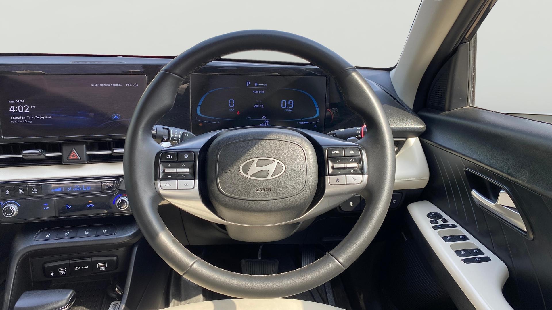 Used 2023 Hyundai Verna Used 2023 Hyundai Verna