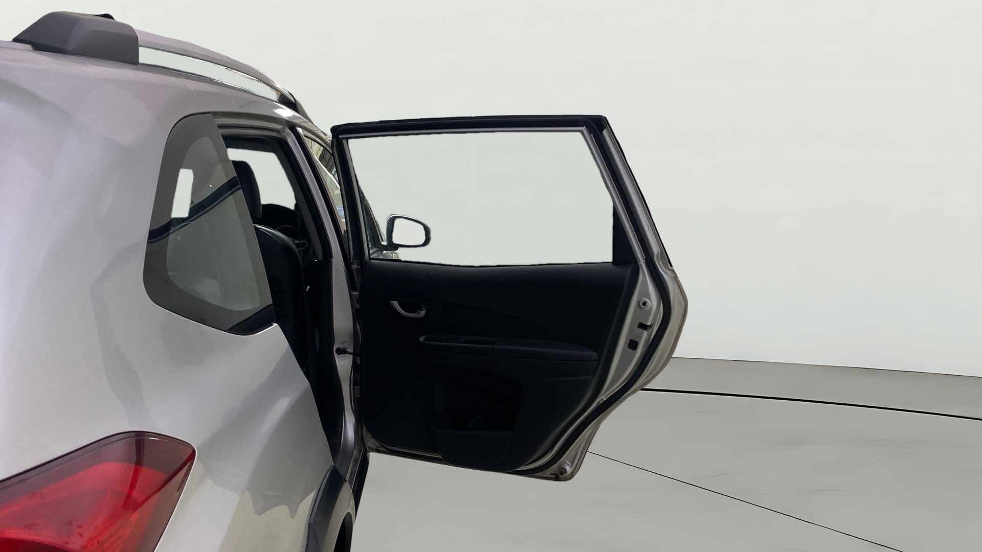 View 2017 Honda BR-V E Diesel Image 7 Used 2017 Honda BR-V E Diesel Image 7