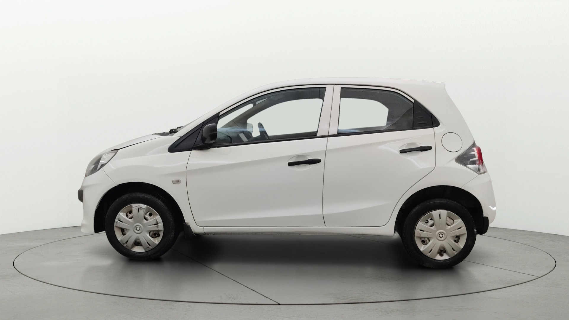View 2015 Honda Brio E MT Petrol Image 5 Used 2015 Honda Brio E MT Petrol Image 5