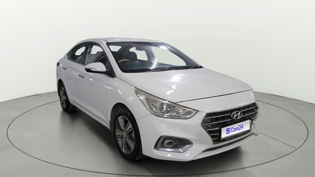 View Hyundai Verna Image 22 Used Hyundai Verna Image 22