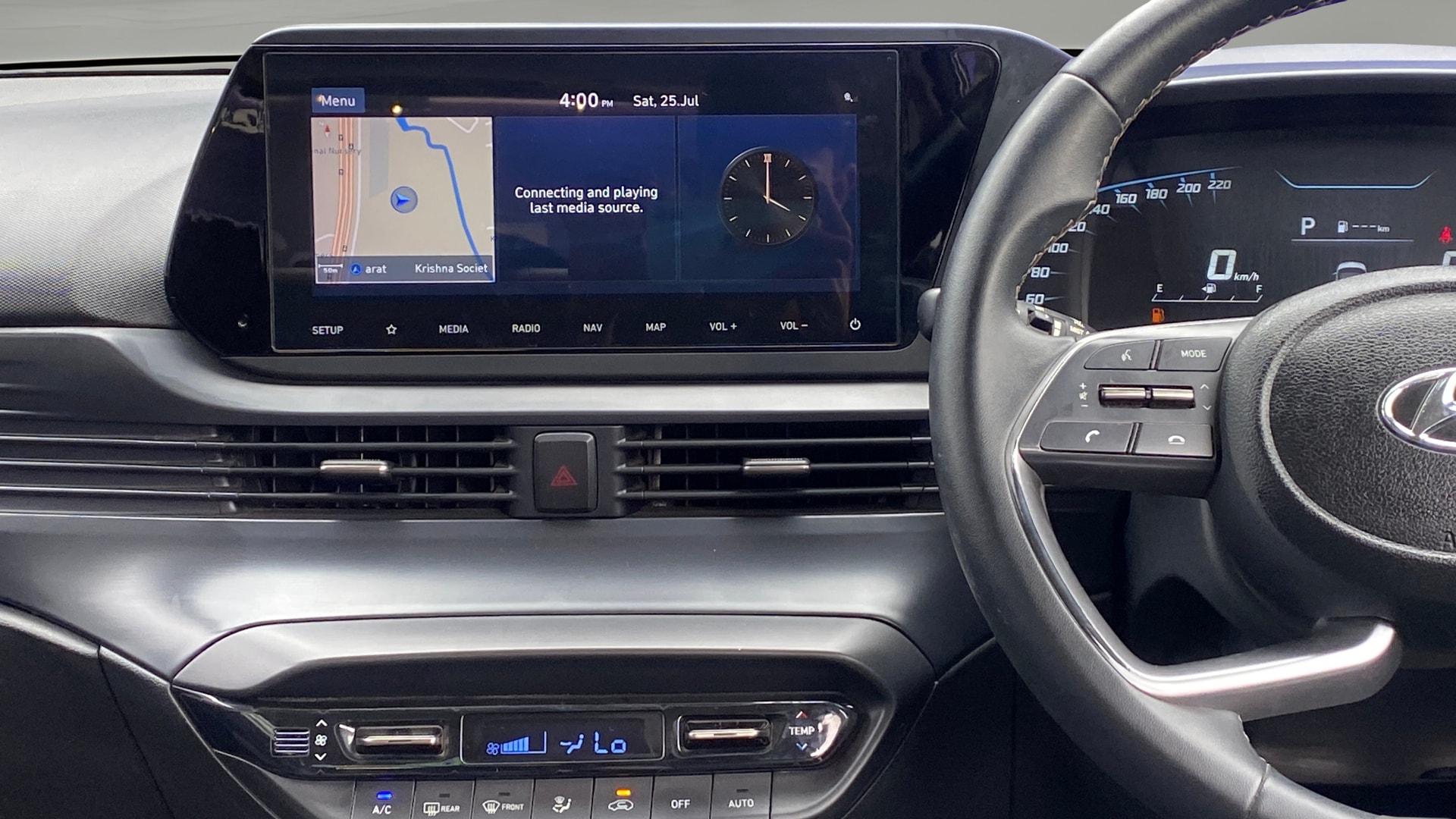 View 2021 Hyundai Elite i20 1.0 Asta Option DCT Dual Tone Petrol Image 34 Used 2021 Hyundai Elite i20 1.0 Asta Option DCT Dual Tone Petrol Image 34