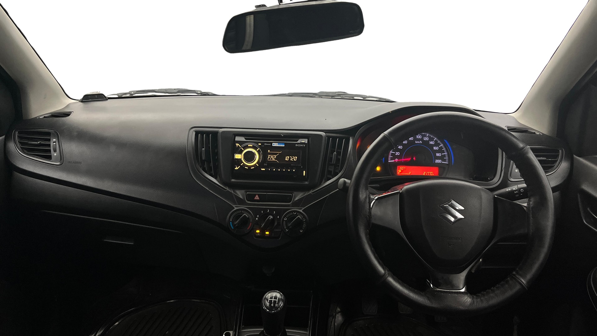 View 2016 Maruti Suzuki 1000 Base Variant Image 15 Used 2016 Maruti Suzuki 1000 Base Variant Image 15