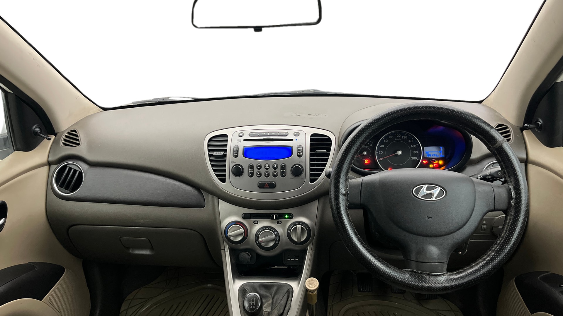 View 2014 Hyundai i10 1.2 Asta MT Image 15 Used 2014 Hyundai i10 1.2 Asta MT Image 15