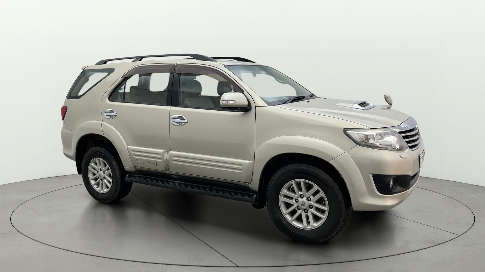 Used 2013 Toyota Fortuner Used 2013 Toyota Fortuner