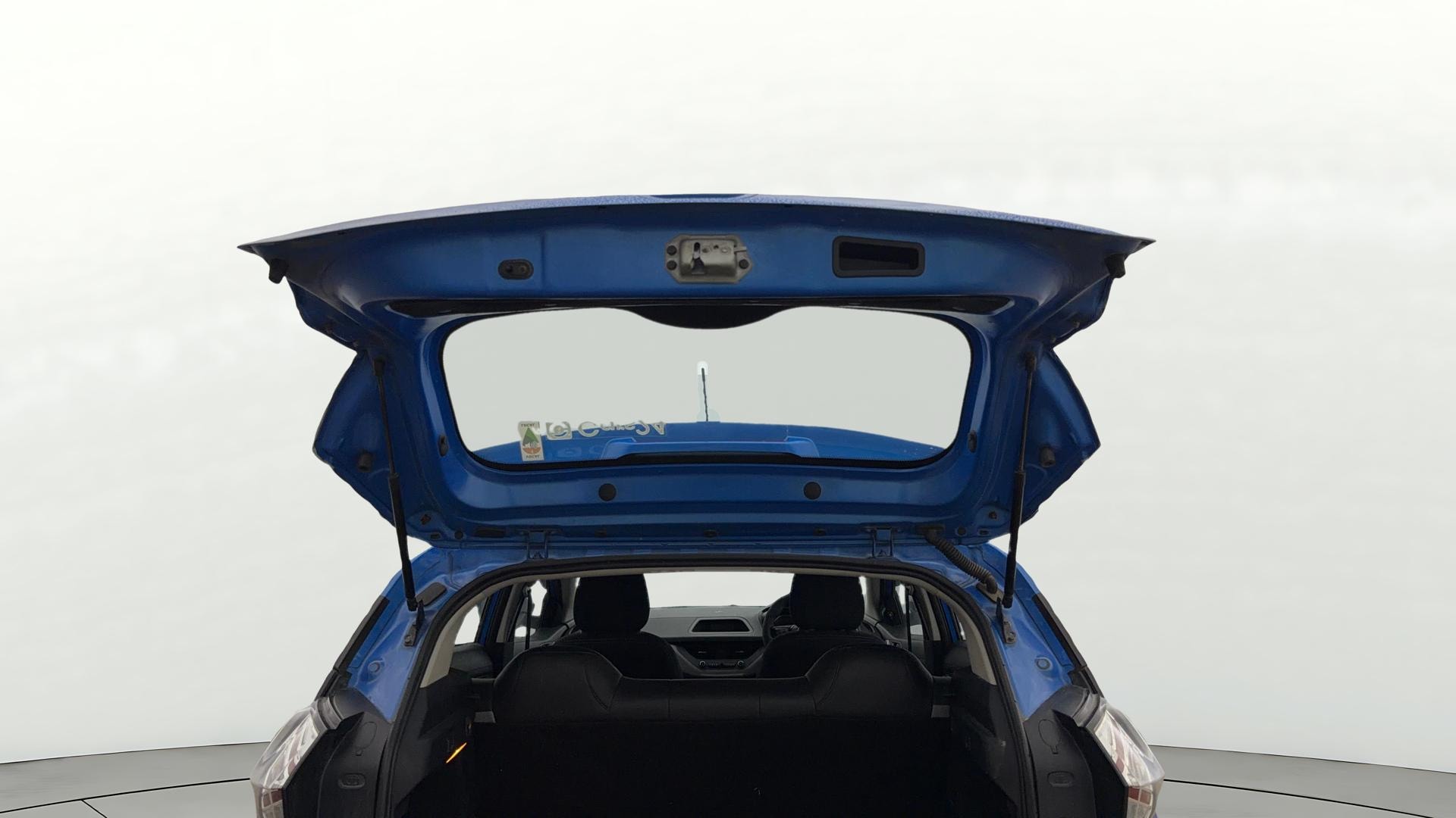 View 2020 Tata Nexon Revotron XE Image 16 Used 2020 Tata Nexon Revotron XE Image 16
