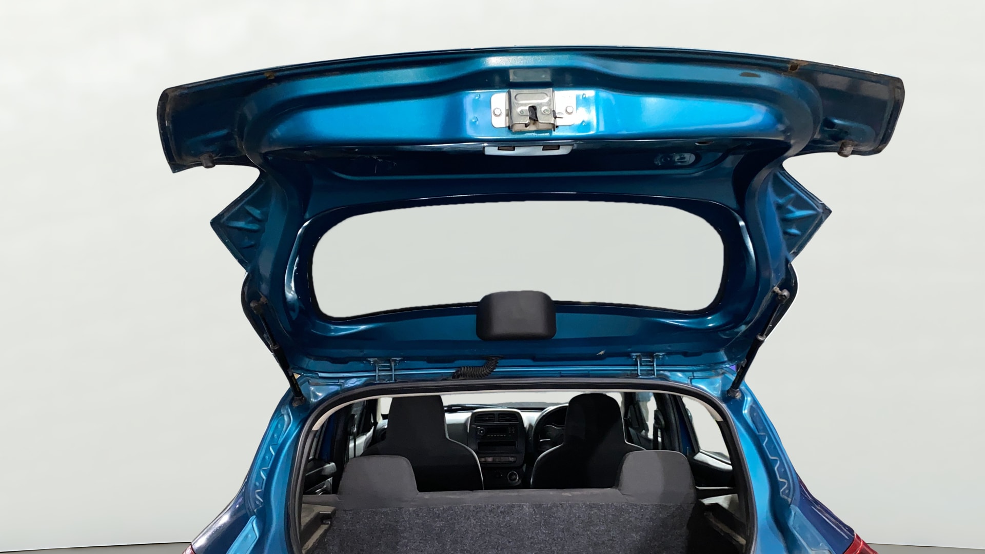 View 2021 Renault Kwid RXL Image 16 Used 2021 Renault Kwid RXL Image 16