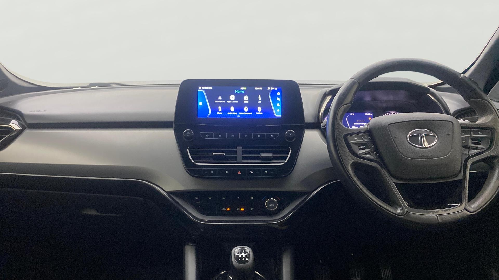 Used 2022 Tata Safari Used 2022 Tata Safari