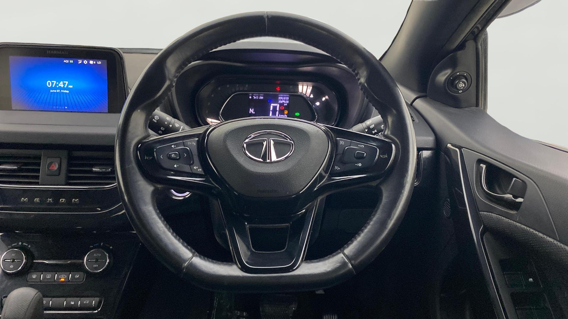 View 2023 Tata Nexon Revotron XZA Plus AMT Dark Image 13 Used 2023 Tata Nexon Revotron XZA Plus AMT Dark Image 13
