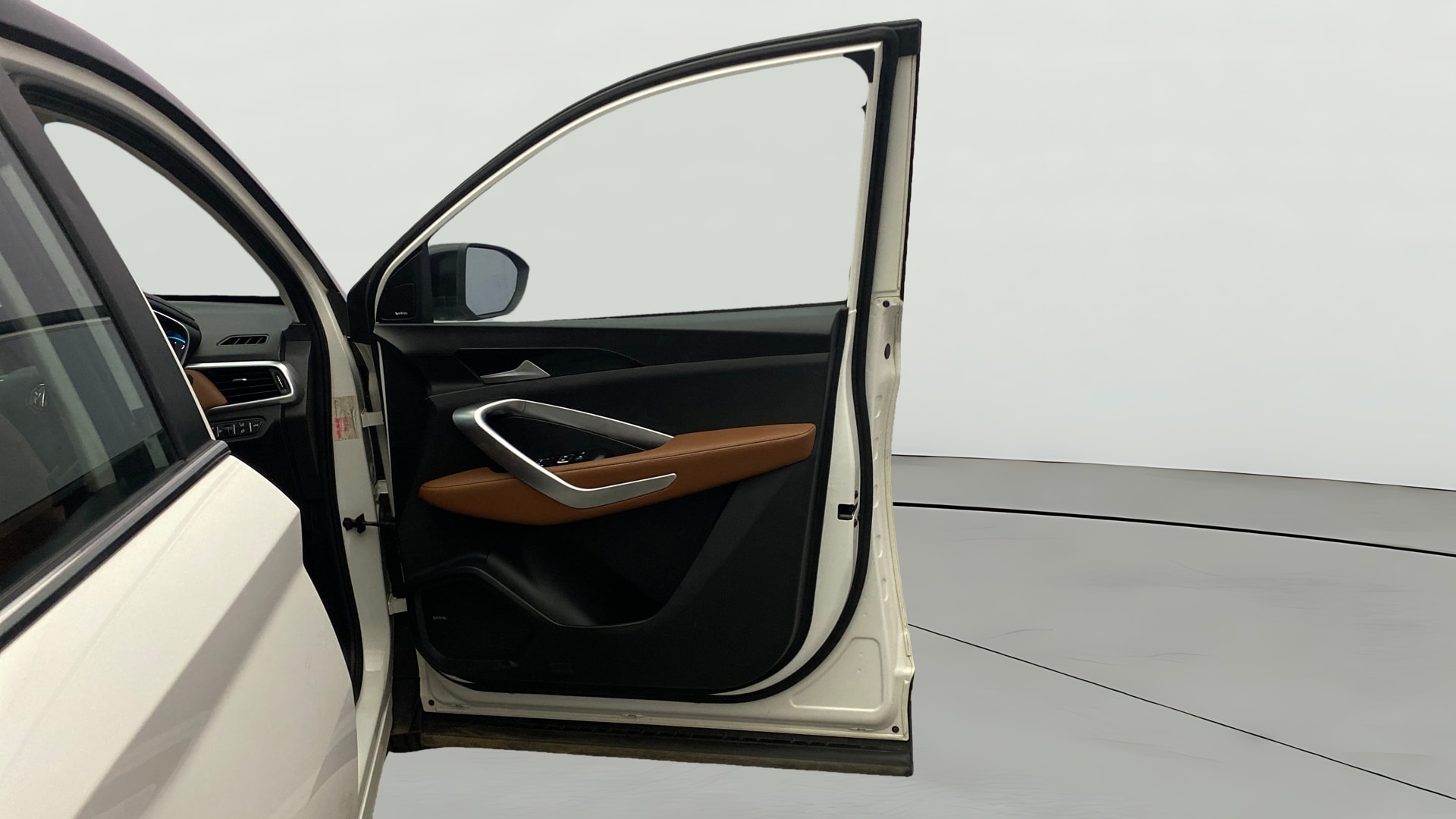 View 2021 MG Hector Plus Sharp CVT Petrol Image 49 Used 2021 MG Hector Plus Sharp CVT Petrol Image 49