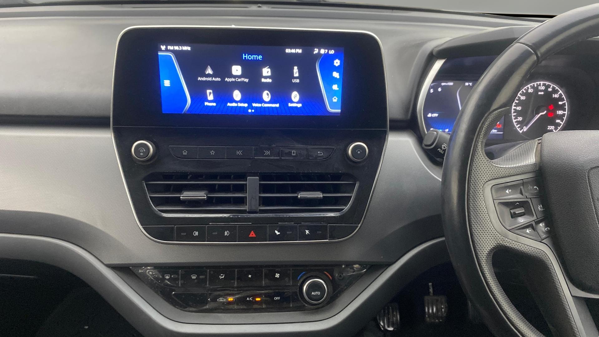 View 2021 Tata Harrier XE Image 33 Used 2021 Tata Harrier XE Image 33
