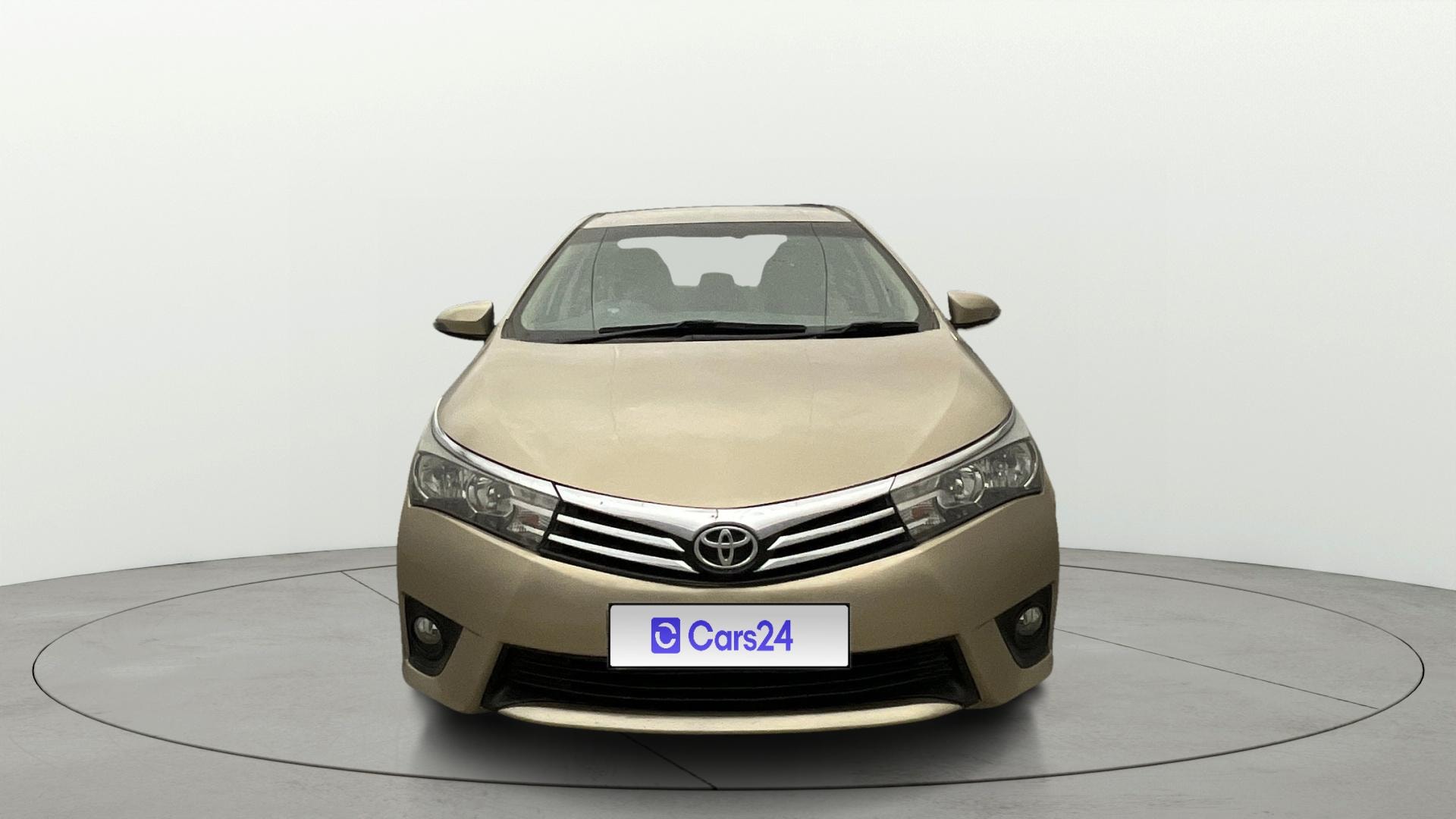 View 2015 Toyota Corolla Altis 1.8 G CVT Image 1 Used 2015 Toyota Corolla Altis 1.8 G CVT Image 1