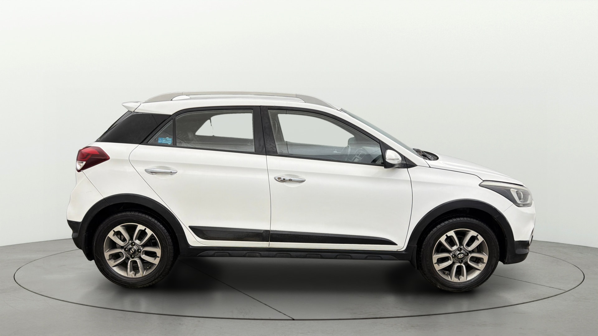 View 2019 Hyundai i20 Active 1.2 SX Image 8 Used 2019 Hyundai i20 Active 1.2 SX Image 8