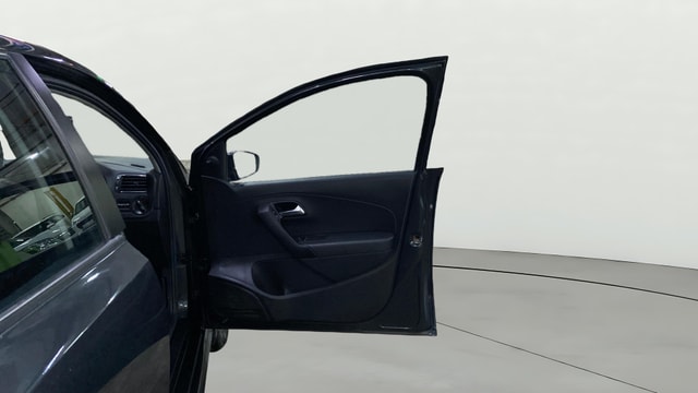 View Volkswagen Polo Image 44 Used Volkswagen Polo Image 44