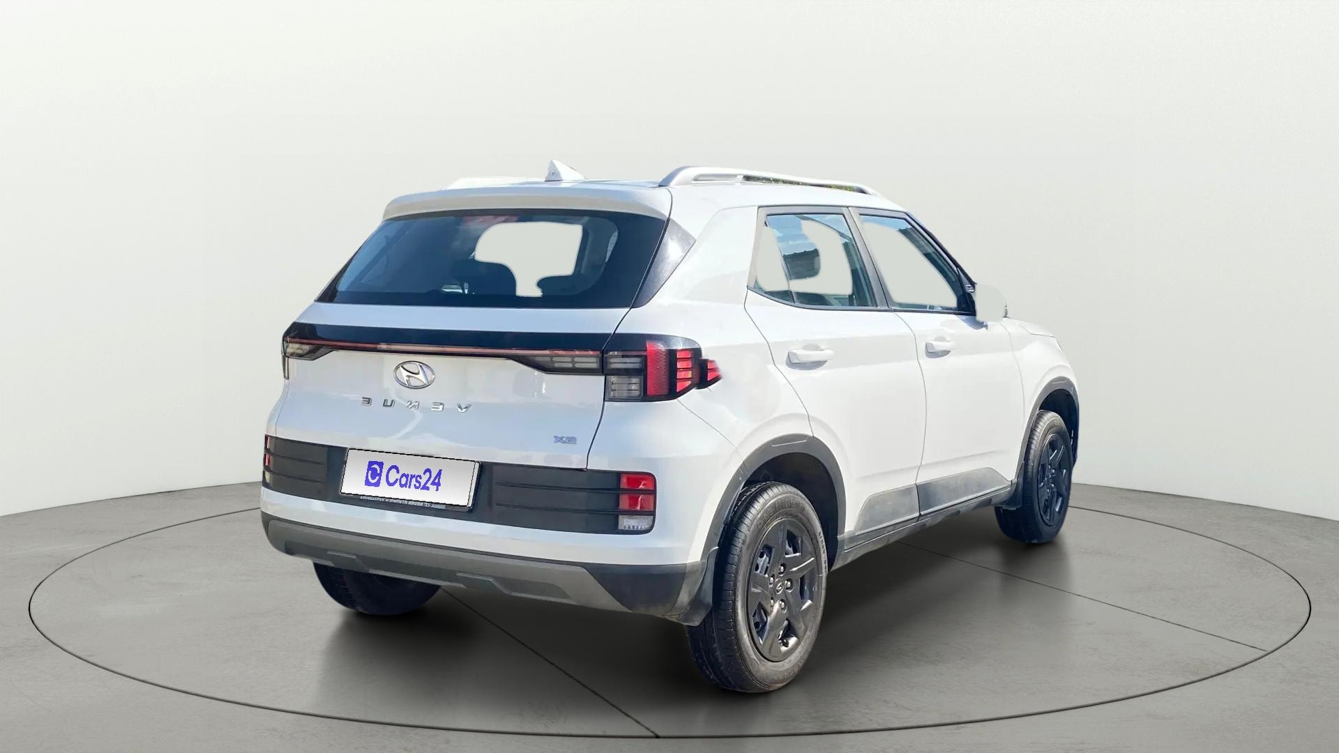 View 2024 Hyundai Venue SX 1.2 Petrol MT Image 45 Used 2024 Hyundai Venue SX 1.2 Petrol MT Image 45
