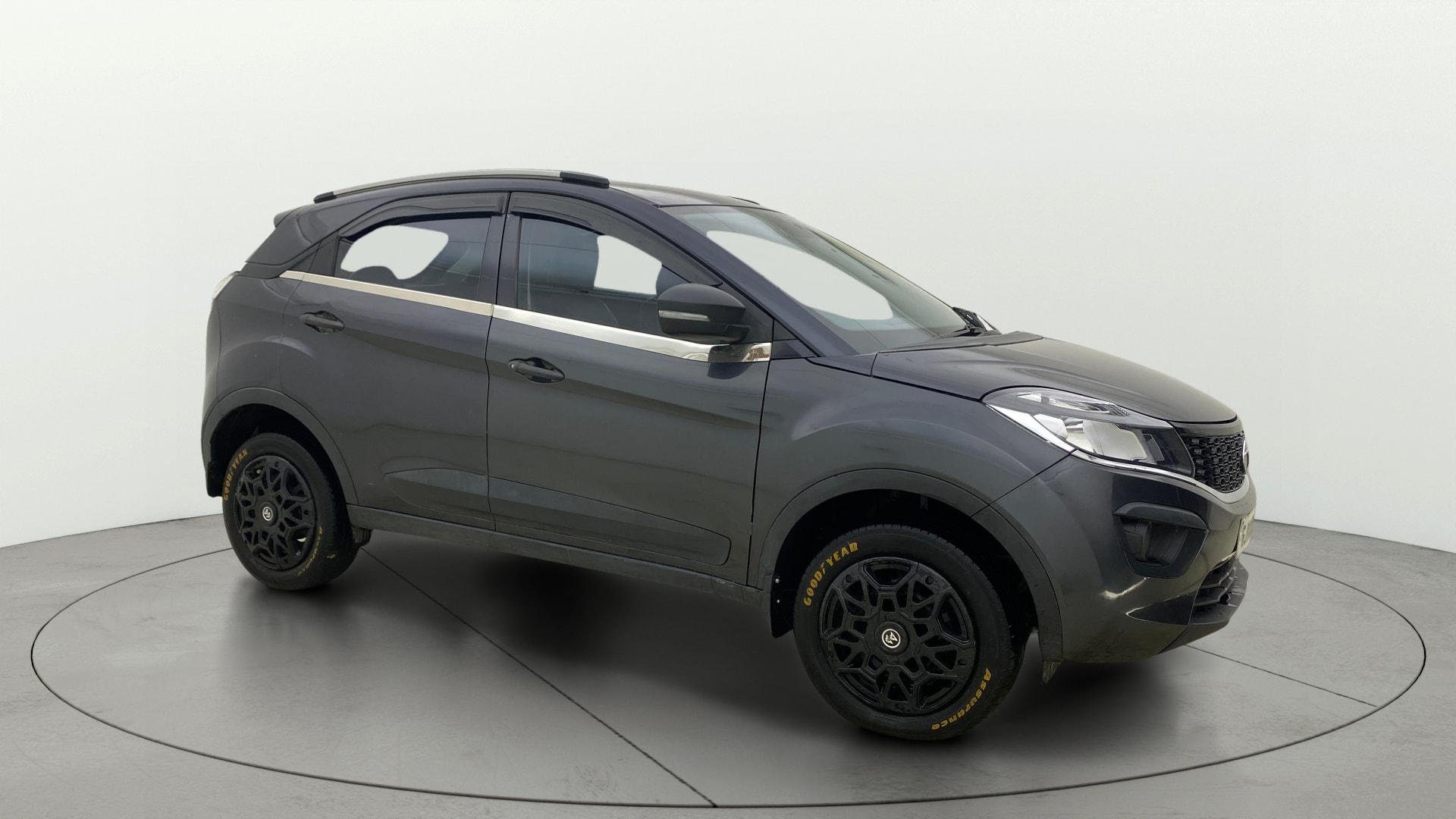 View 2020 Tata Nexon Revotorq XM Image 35 Used 2020 Tata Nexon Revotorq XM Image 35
