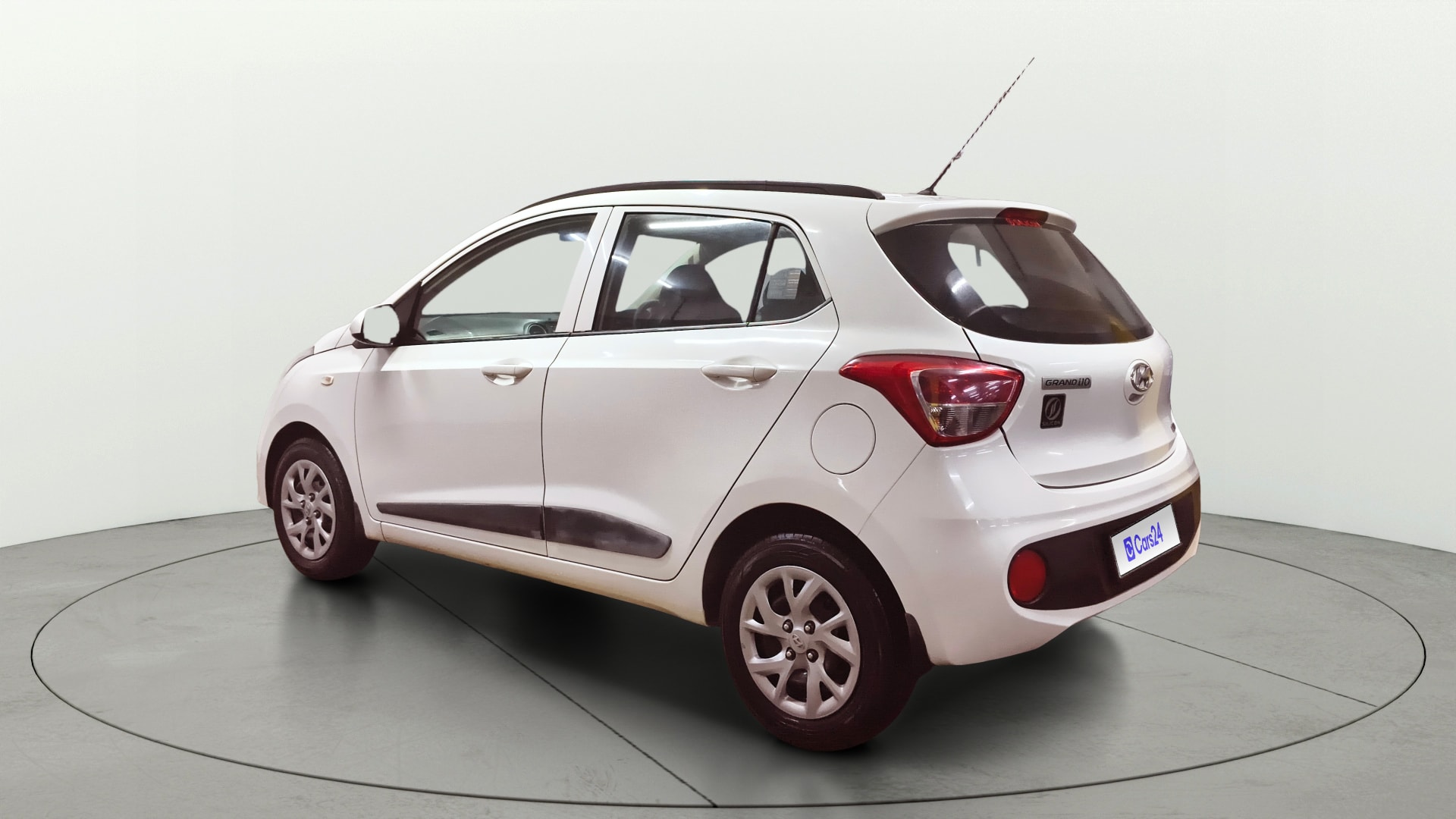 View 2019 Hyundai Grand i10 Magna 1.2 Kappa VTVT Image 2 Used 2019 Hyundai Grand i10 Magna 1.2 Kappa VTVT Image 2