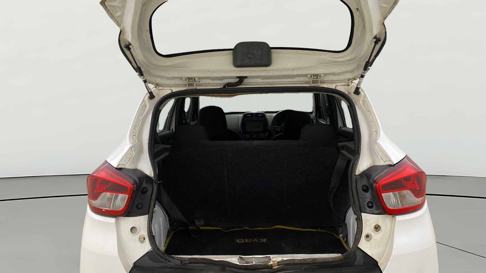 View 2018 Renault Kwid RXT 1.0 Image 36 Used 2018 Renault Kwid RXT 1.0 Image 36