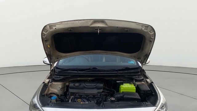 View Hyundai Verna Image 34 Used Hyundai Verna Image 34
