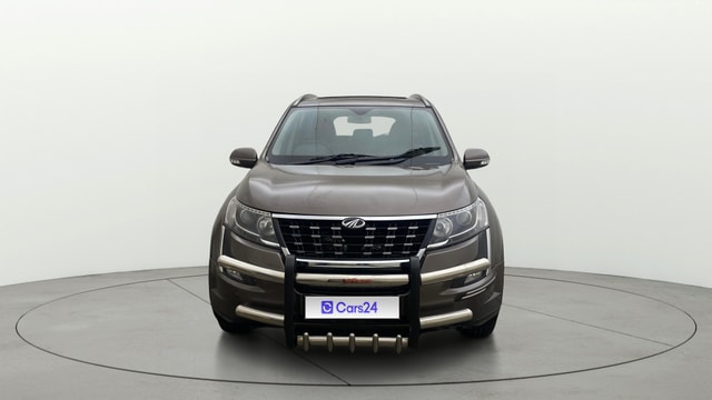 View Mahindra XUV500 Image 1 Used Mahindra XUV500 Image 1