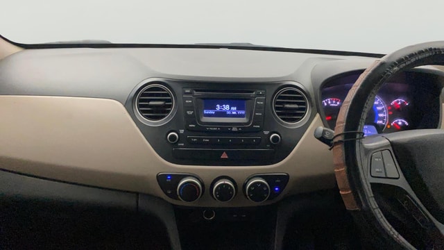 View Hyundai Grand i10 Image 17 Used Hyundai Grand i10 Image 17