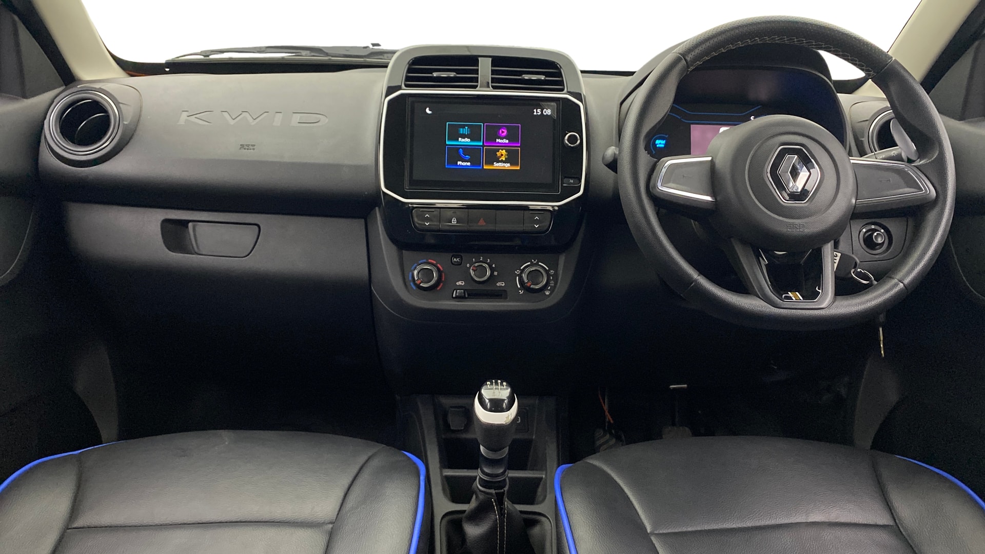 View 2023 Renault Kwid RXL 1.0 BS IV Image 15 Used 2023 Renault Kwid RXL 1.0 BS IV Image 15