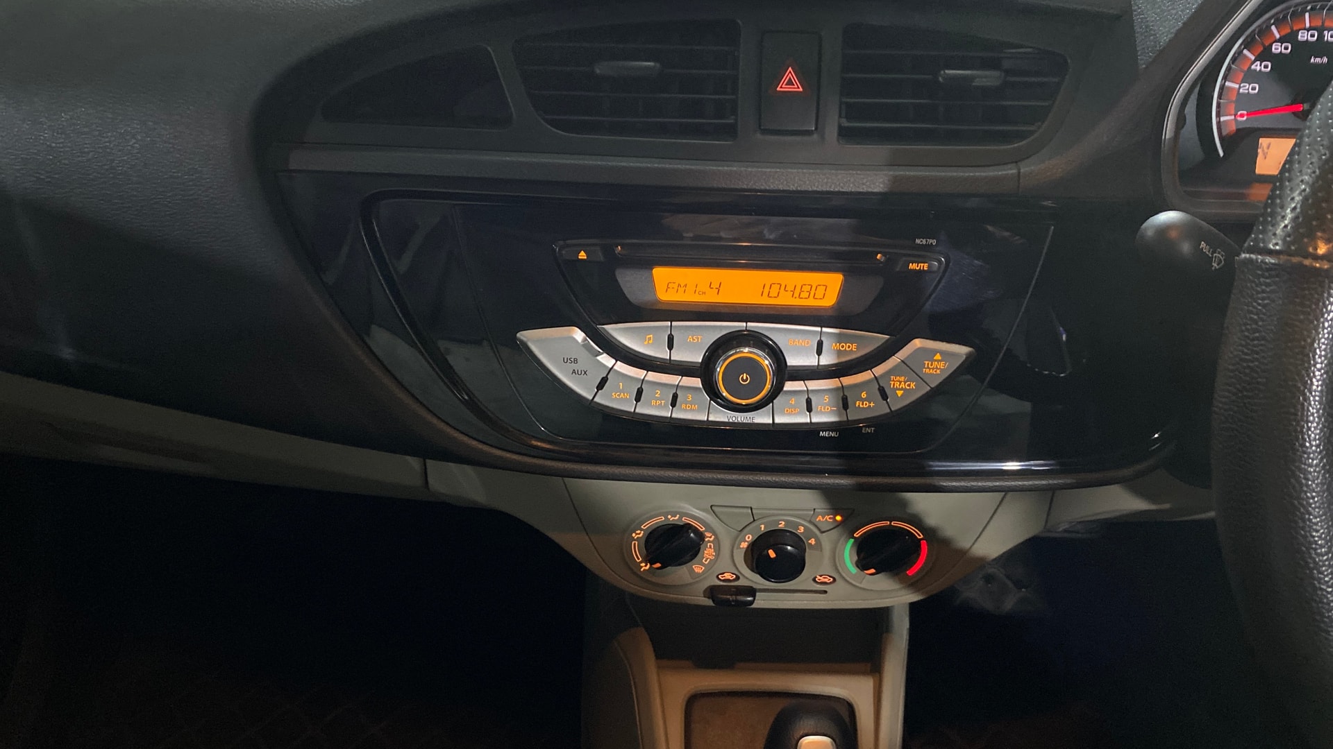 View 2017 Maruti Suzuki Alto K10 LX Image 17 Used 2017 Maruti Suzuki Alto K10 LX Image 17