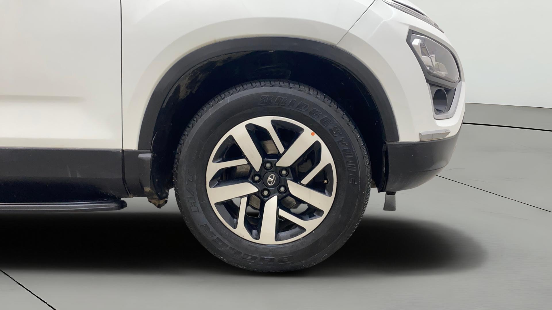 View 2022 Tata Harrier XE Image 43 Used 2022 Tata Harrier XE Image 43