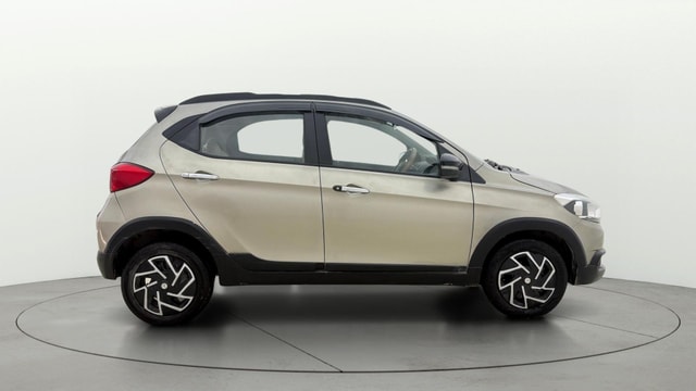 View Tata Tiago NRG Image 8 Used Tata Tiago NRG Image 8